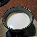 焼肉うしごろ - 白いコーヒープリン