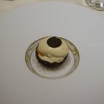 ル サロン ジャック・ボリー - 海の香りに包まれた雲丹とｆヌイユのバヴァロア仕立て