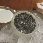 器楽亭 - 下町のポテサラ(じゃがいもと九条葱、サワークリームのサラダ、キャビアと)（笑）2