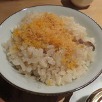 器楽亭 - 唐津の真鯛の頭の炊き込みご飯、唐墨がけ