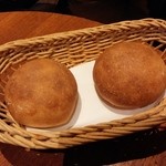バルサバルサ - 天然酵母焼き立てパン［１個］＠60円