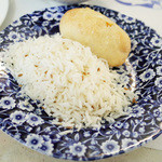 太刀魚プレート(2300円)のジーラライス、いよかんピールパン