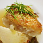 ル スプートニク - 鯛の鱗焼き 蕪のスープ 蕪餅