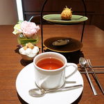 ル スプートニク - 紅茶と小菓子