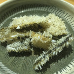 寅寅寅 - アラの皮の唐揚げ(サービス品)