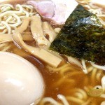 中華そば つけ麺 甲斐 - 中太の自家製麺がモチモチ