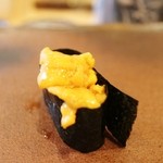 鮨 十兵衛 - 馬糞雲丹軍艦