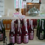 朝日町ワイン城 - 2015銀賞スパークリングマスカットベリーＡロゼ1620円／27年12月