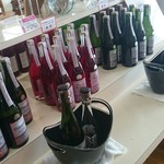 朝日町ワイン城 - 2015銀賞スパークリングマスカットベリーＡロゼ1620円／27年12月