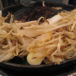 炭火焼 生ラム ジンギスカン だるまや 新宿西口本店 - 