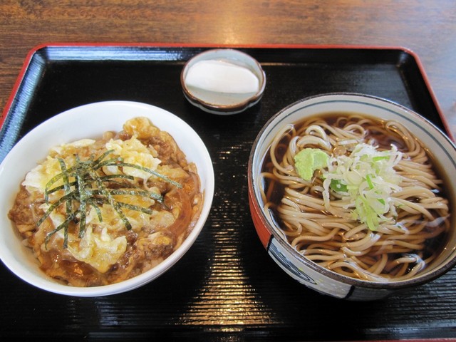 田中屋本店 - 大曲（そば）の写真