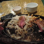 フジヤマ - 火の通り方がステーキハウスらしい