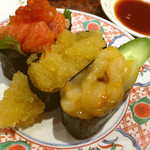 廻る 築地 あいよ寿司 - 北海3点盛り300円(税抜)