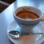 Café Landtmann - 珈琲（大）€5.50