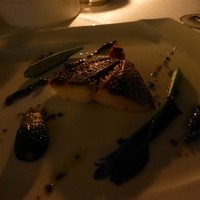 ファヌアン - シチューマチ（アオダイ）のポワレ。淡白な味わいで美味しかったですが、もっと食べたいです(笑)。