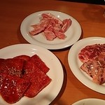 元氣七輪焼肉 牛繁 - 