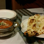 モハンディッシュ 北24条店 - エッグカレーとハーフナン