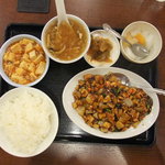 中華の台所　香港屋　本店 - 鶏肉の味噌炒め