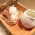 クラフタル - ランチコース 5400円 のミルクと角砂糖