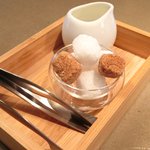 クラフタル - ランチコース 5400円 のミルクと角砂糖