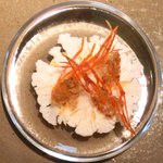 クラフタル - ランチコース 5400円 のカリフラワーと甘海老のパン
