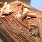 クラフタル - ランチコース 5400円 のゼブラウッドに見立てたホタテチップス ホタテのクルミオイルタルタル フォアグラのテリーヌ ブラウンマッシュルーム