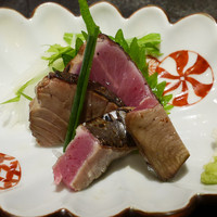 ぎんざ 一二岐 - よこわ（マグロ）の藁焼き