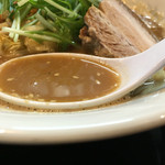 麺屋玉ぐすく - 2015年12月17日
      限定麺
      枡塚味噌らぁ麺