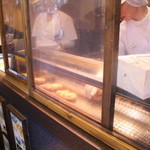 鳴門鯛焼本舗 - 外観