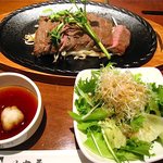 いぬ居 - お肉登場！