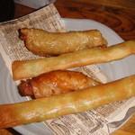 平成大衆酒場　やきとん　じゃんじゃん - 2015忘年会、鳥皮ギョーザは好きな品です。（串の皮はNG）