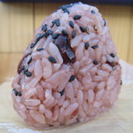 Kameya Kashiten Komachiten - 赤飯おむすびアップ