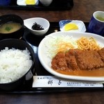 Tonkatsu Yashi - ロースとんかつ定食