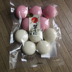 Rokusei - お雑煮用の紅白餅　572円