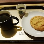 スターバックス・コーヒー - ブルマン＆マカダミアクッキー1663円