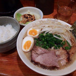 濃菜麺 井の庄 - 【12/30限定】二代目JET濃菜麺（850円）＋ミニごはんセット・カラベジ（170円）