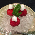神戸吉兆 - 単品でオーダーしたイチゴ 750円