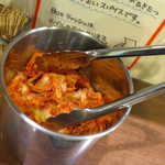 元祖台湾カレー - キムチ食べ放題！ 辛味は抑えめなので、たっぷり入れても大丈夫