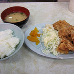 札幌ラーメン どさん子 - からあげ定食