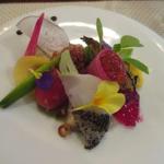 ビストロ ダイア - 北海道函館産天然ぶりのマリネ　焼茄子風味　冬の根菜　釧路産イクラ　Ｈ27.12月