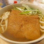 山元麺蔵 - おみやのきつねうどん