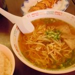 トントン - ラーメン焼餃子セット￥800