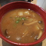 Himizutsuchi - 天然発酵味噌『蔵の郷』味噌汁