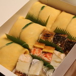 八竹 - 茶巾寿司と箱寿司