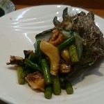 友食人酒 - サザエ ガーリック炒め