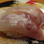 くるくる寿司 ほがらか亭 - ヒラメ(石川産)