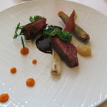 プレヴナンス - 27年12月新潟真鴨　胸肉ロティ、ヒレ、モモ　赤ワインソース、人参ピュレ