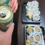 Sankaku - California rolls & Spicy tuna rolls