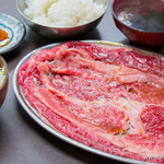 ホルモンまさる  - 料理写真:焼肉定食（タレ）（ランチ）【2015年12月】