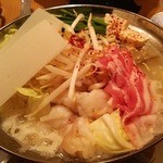Pontochoukyoumotsunabekamehachi - ランチ　もつ鍋